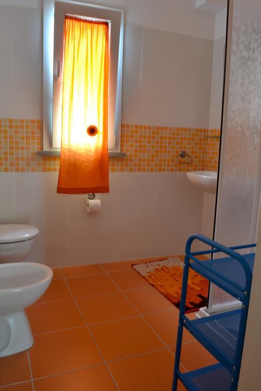 B&B Sotto Le Stelle Фано Экстерьер фото